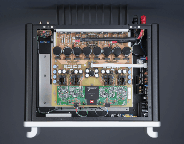 Spectral DMA-300 Stereo Reference Standard Amplifier: lo último en topología de amplificación