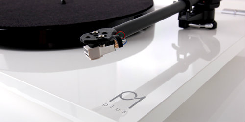 Rega Planar 1 Plus: el giradiscos con etapa de fono integrada