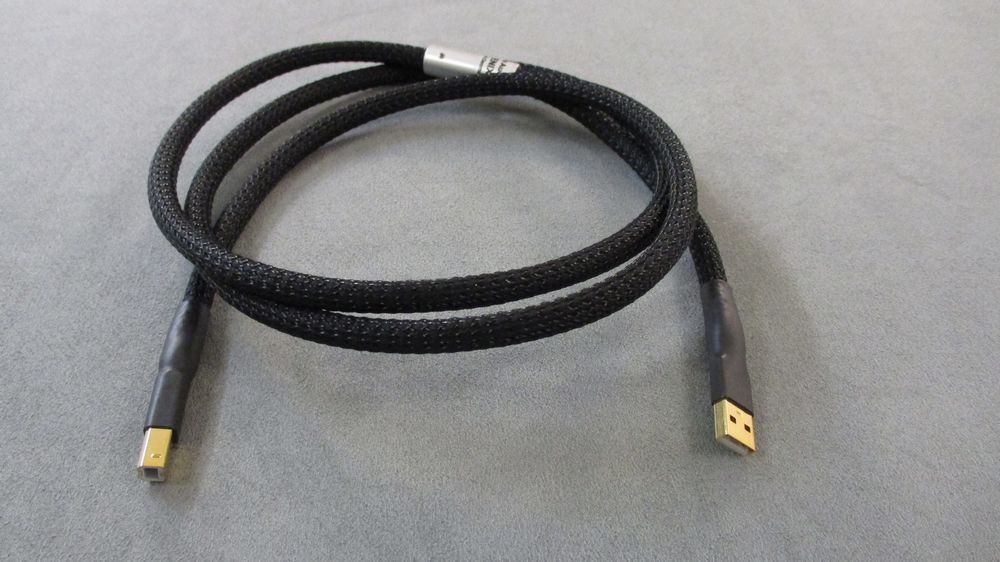 Dyrholm Audio Phoenix USB Cable: cuidando a los unos y ceros